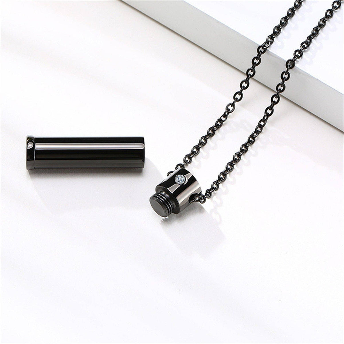 Gold Human Ashes Urn Pendant Necklace in Stainless Steel: Silver / No Engrave
